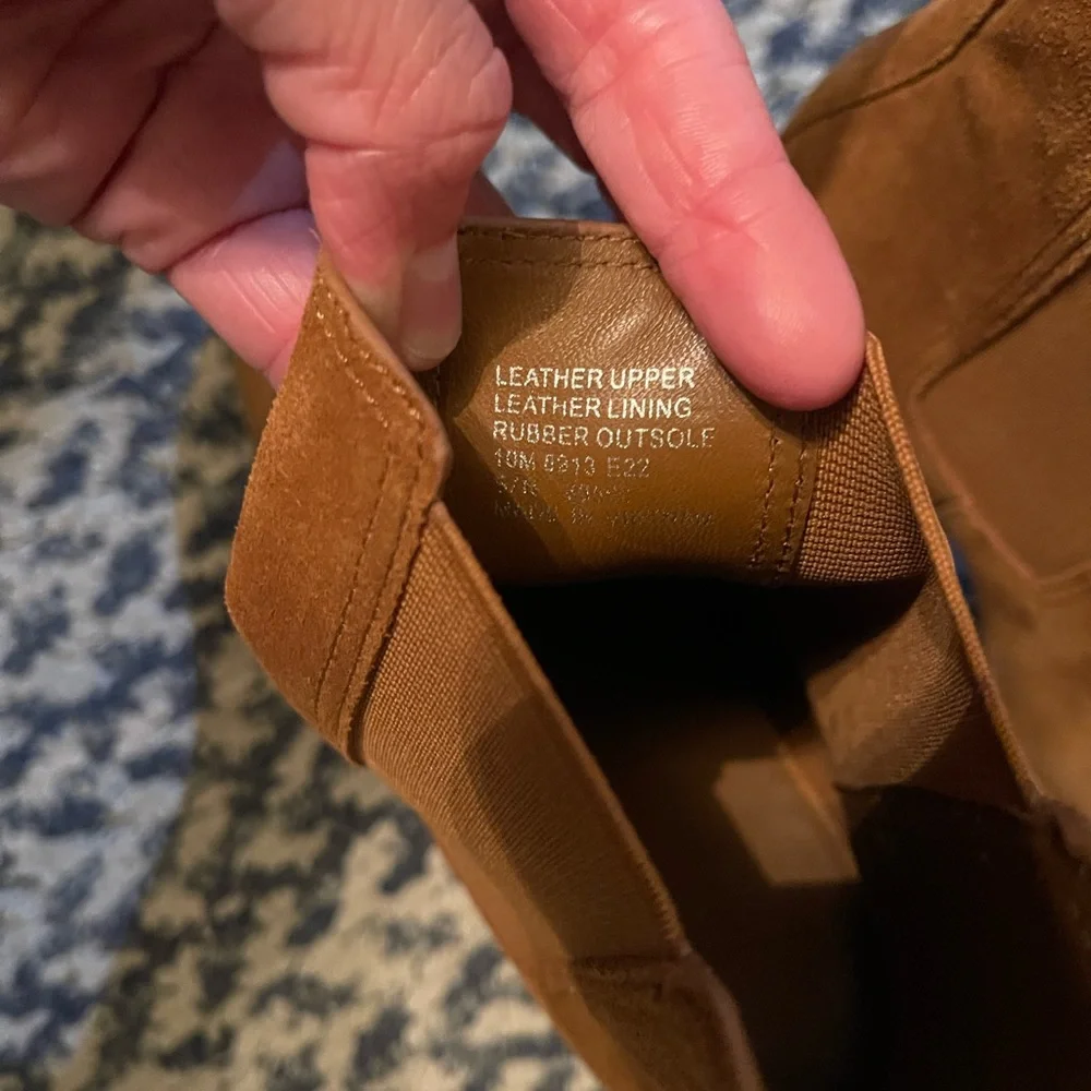 Tory Burch‼️‼️CARSON LUG SOLE ANKLE BOOT - Picture 4 of 7